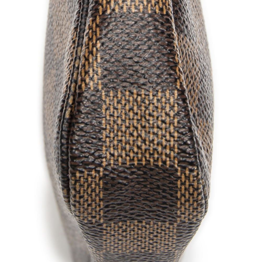 Louis Vuitton Mini Pochette Accessoires - Picture 7 of 10